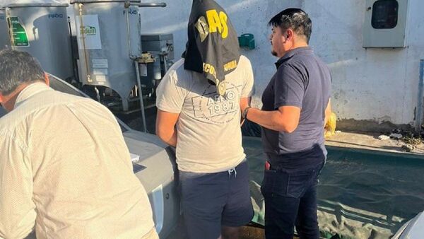 Caen tres personas por supuesta sextorsión en Asunción