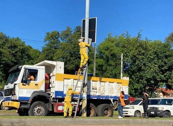 Elecciones Paraguay 2023: tras intimación a Municipalidad de Luque, retiran propaganda electoral - Política - ABC Color