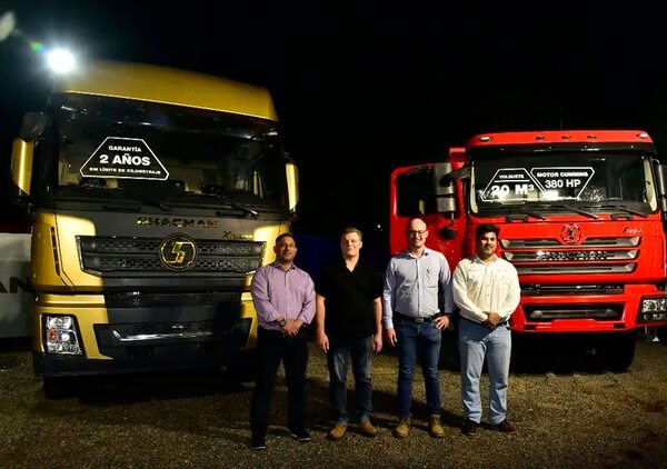 Carmotor habilitó un showroom exclusivo de camiones Shacman - Empresariales - ABC Color