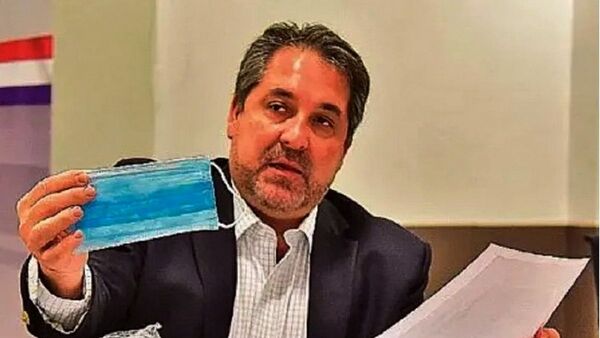 Fiscala adjunta acusa en el caso tapabocas