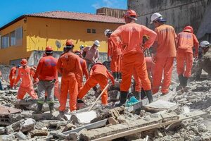 Suben a seis los muertos por el desplome de un edificio en Brasil - Mundo - ABC Color