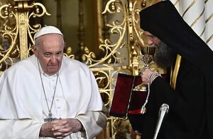 El papa se acerca a los ortodoxos rusos en Budapest - Mundo - ABC Color