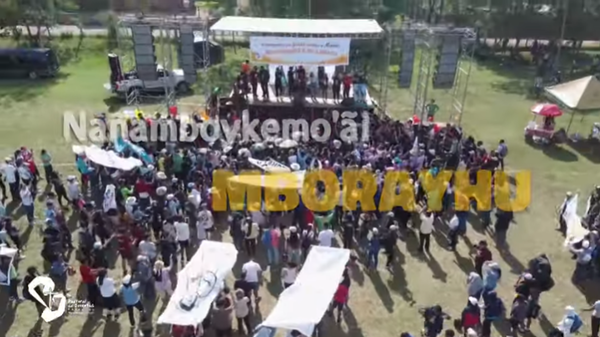 CANTAN EN GUARANÍ PARA EL PAPA Y LA JMJ