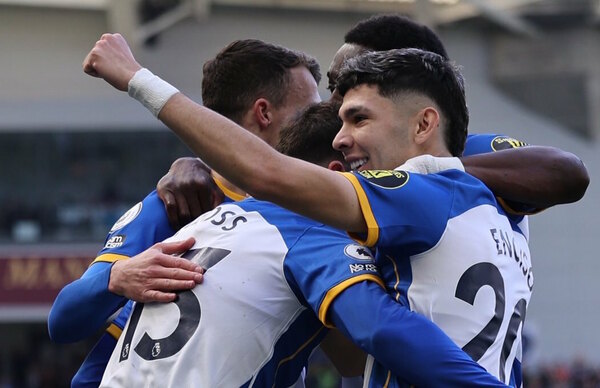 Versus / Julio Enciso y una actuación sobresaliente en la goleada del Brighton