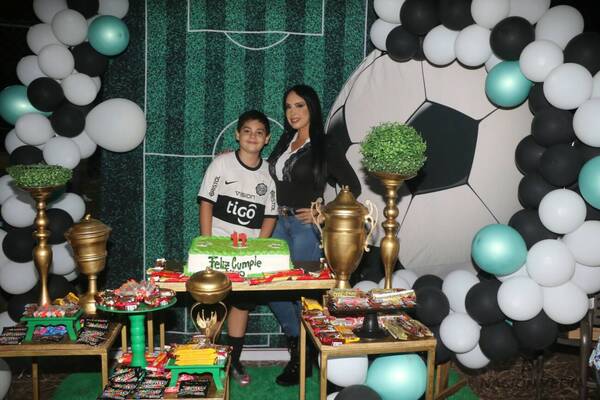 El hijo de Shirley Reyes sopló una velita más, pero no todo fue fiesta