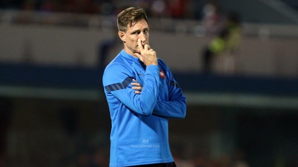 Sava rompió el silencio y contó lo que le sorprende de sus jugadores ¡desde que llegó a Cerro!