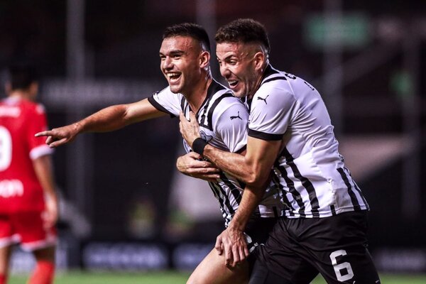 Diario HOY | Libertad, infalible en lo más alto del Apertura