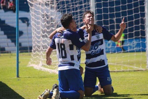 2-0: Sp. 2 de Mayo se impone a Carapeguá de local