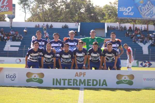 2 de Mayo derrota a Carapeguá y logra su segunda victoria seguida - Radio Imperio