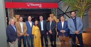 La Nación / Grupo Yaguarete festejó su 45º aniversario con una velada radiante