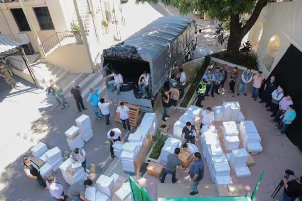 PMT bloquea calle en inmediaciones del TSJE - Nacionales - ABC Color