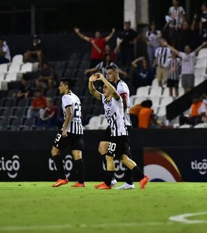Libertad 2-Nacional 1: Productos de La Huerta - Fútbol - ABC Color