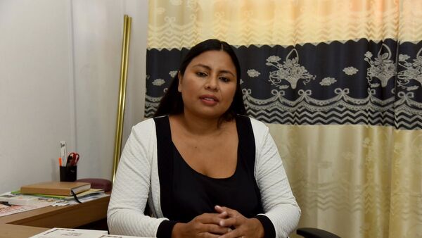 Maestra indígena relata su lucha para llegar a ser docente venciendo la discriminación