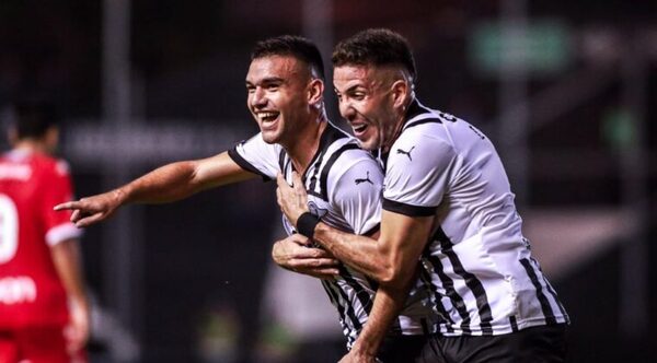 Libertad, infalible en lo más alto del Apertura - Oasis FM 94.3