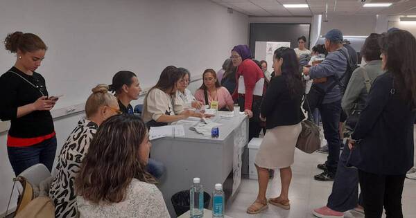 La Nación / Votación en España se inició con gran concurrencia