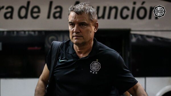 Olimpia partió con destino a Medellín