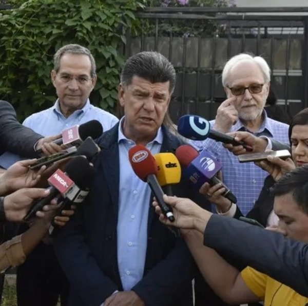 Candidato de la Concertación emitió voto confiado en una gran participación ciudadana - .::Agencia IP::.