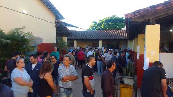 Elecciones 2023: así se están desarrollando las votaciones en los locales más importantes - San Lorenzo Hoy