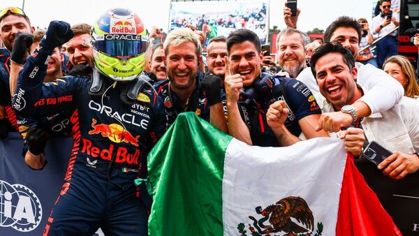 Checo Pérez firmó su sexta victoria en la Fórmula Uno