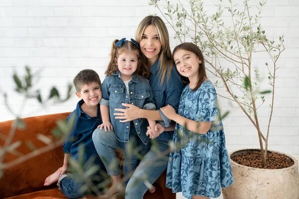 Belén Bogado aguarda feliz y entusiasmada el Día de la Madre - Gente - ABC Color