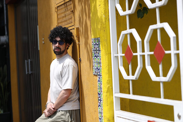"Cuba es un cadáver insepulto", afirma el escritor Carlos Manuel Álvarez - MarketData