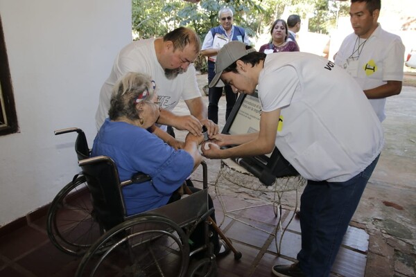 Voto en casa: El 40% los habilitados ya ejercieron su derecho a votar - Unicanal