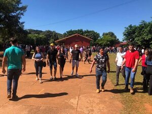 Elecciones 2023 en Alto Paraná: Votación tranquila en Minga Guazú, tras incidente inicial - Política - ABC Color