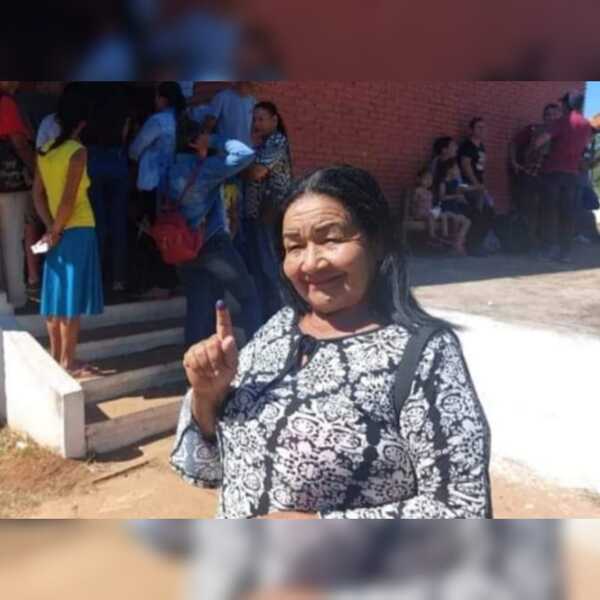 Ña Rufina ya cumplió con su deber cívico - C9N