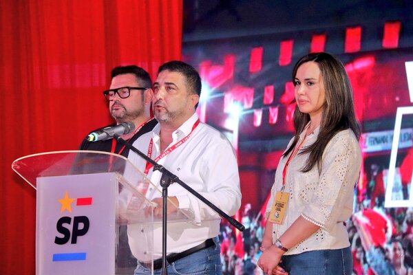 Oficialismo denuncia intento de "trancar" votación en Paraguay por parte de la oposición - Revista PLUS