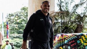 Olimpia se instala en Medellín con bajas