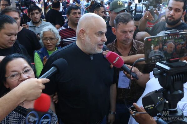 Diario HOY | “No es fácil conquistar el voto del paraguayo”, dice esposa de Payo