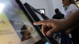 Paraguayos en Argentina denuncian que acá usurparon sus votos