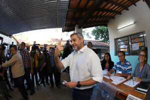 Mandatario felicita gran participación del pueblo y anuncia una transición ordenada y transparente - .::Agencia IP::.