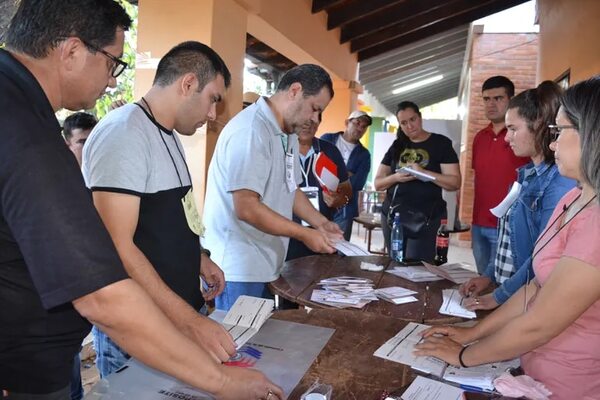 Elecciones Paraguay 2023: Sigue hegemonía colorada en el departamento de Caazapá. - Política - ABC Color
