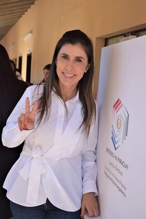 Paraguarí, con una mujer cartista como virtual gobernadora - Política - ABC Color