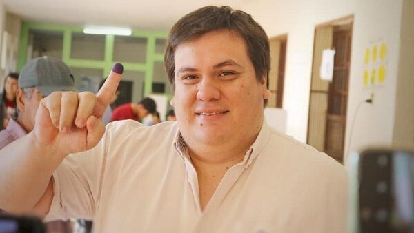 El colorado César Sosa gana la Gobernación de Guairá