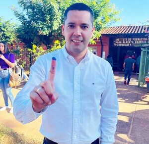 César “Tigre” Ramírez será sustituido por exjefe comunal - Política - ABC Color