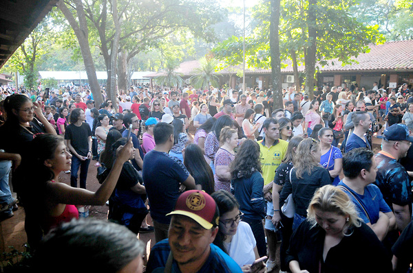 Larga y agotadora jornada electoral en todo Alto Paraná - La Clave