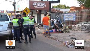 Una camioneta embistió a un motocarro y dejó dos heridos en Ñemby - trece
