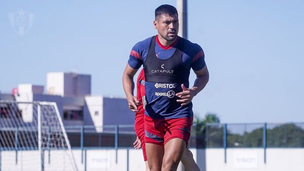 Juan Patiño se acopló a la plantilla principal