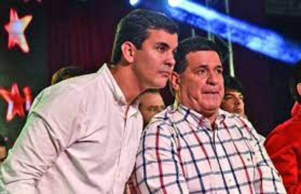 Santiago Peña, al Palacio de López bajo la pesada sombra de Cartes