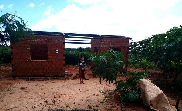 Construyen viviendas populares en comunidad indígena del distrito de Yrybucuá - Nacionales - ABC Color