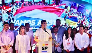 Maduro y Santiago Peña expresan "determinación de restablecer" relaciones - La Tribuna