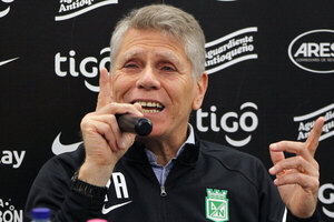 Versus / Paulo Autuori, DT de Atlético Nacional, mostró enorme respeto a la historia de Olimpia
