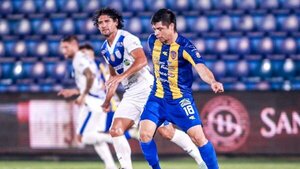 Ameliano amarga la fiesta auriazul