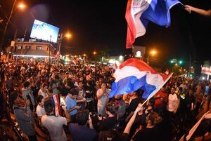 Denuncia de Payo Cubas por supuesto robo de votos desata protestas - Política - ABC Color