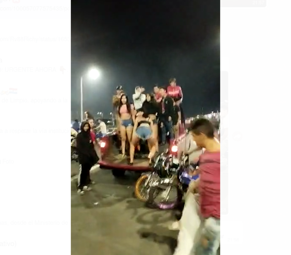 (VIDEO) Al ritmo del funky “se manifiestan” los adherentes de Payo en Caaguazú
