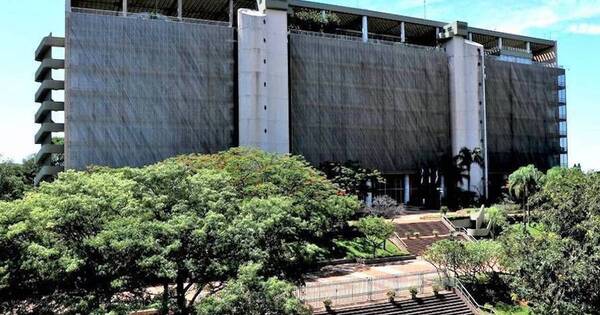 La Nación / Pese a incertidumbre mundial, BCP mantiene tipos de interés en el 8,5%
