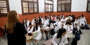 MEC no suspenderá clases y serán flexibles: "No podemos perder un día más"