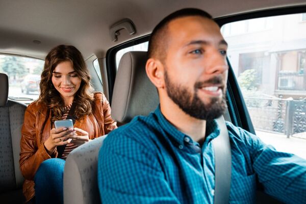 Reporte de viajes en Paraguay: Mochila, billetera, celulares y llave, entre los objetos más olvidados por los pasajeros - MarketData